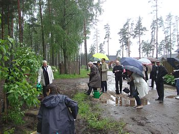  Friendship Avenue in Kolotilovka 