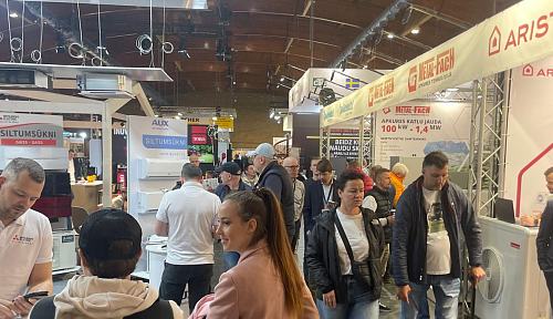 Pieredzes apmaiņa un biznesa kontakti izstādē