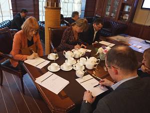  Meeting in the Diplomatic Economic Club on 9 April 2015. Members of the Club tried to solve some of mathematical tasks 